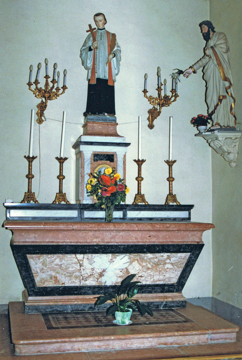 0410 Cras altar 1