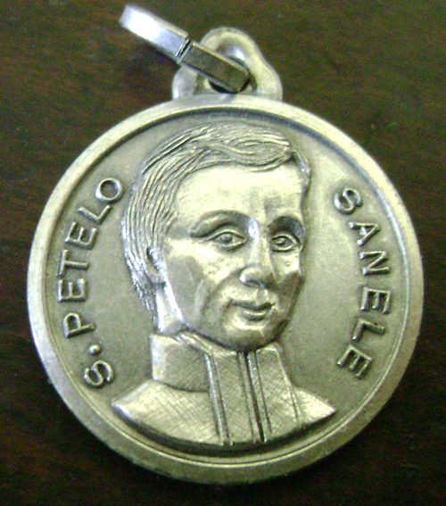 0422 SPC 0410 St Peter Chanel medal1